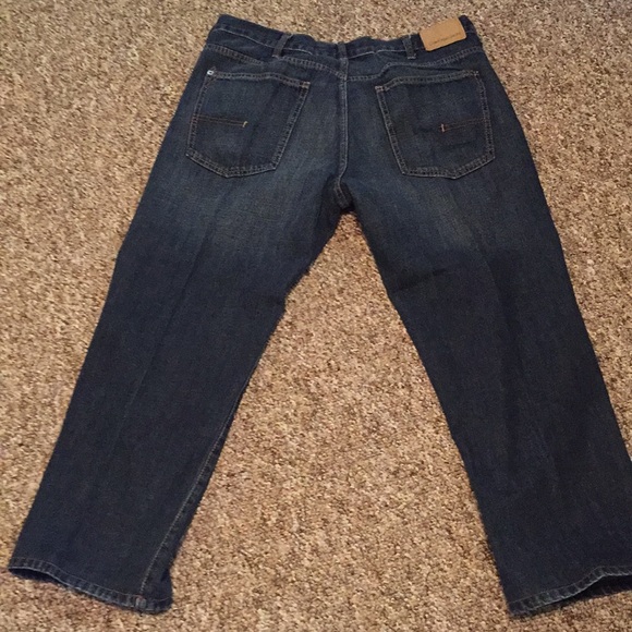 Gorgeous Dark-Wash Calvin Klein 38 waist Jeans - Picture 3 of 6